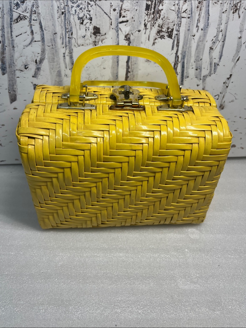 Vintage 1960s Lesco Lona Yellow Woven Purse Hong Kong Basket Handbag Mid Century